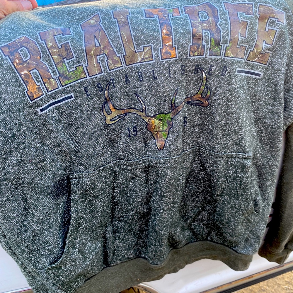 Realtree sweatshirt